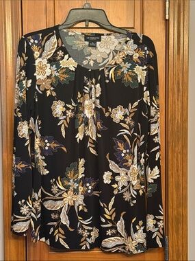 Liz Claiborne Black Floral Long-Sleeve Blouse with Gold and Green Accents sizexl